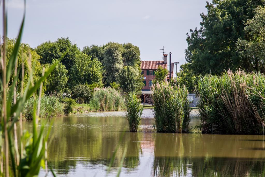 Agriturismo Ca' Alleata Каорле Экстерьер фото